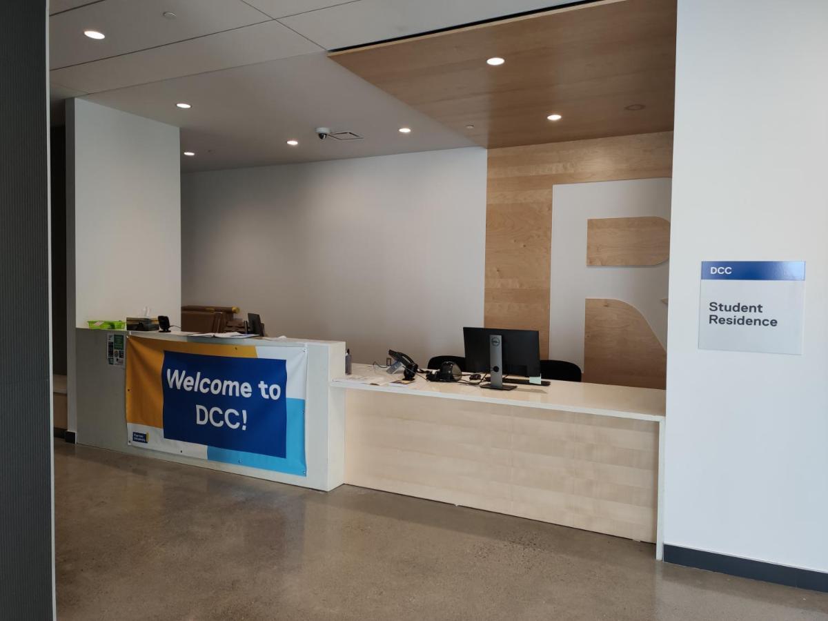 Toronto Metropolitan University-Daphne Cockwell Complex Residence 외부 사진