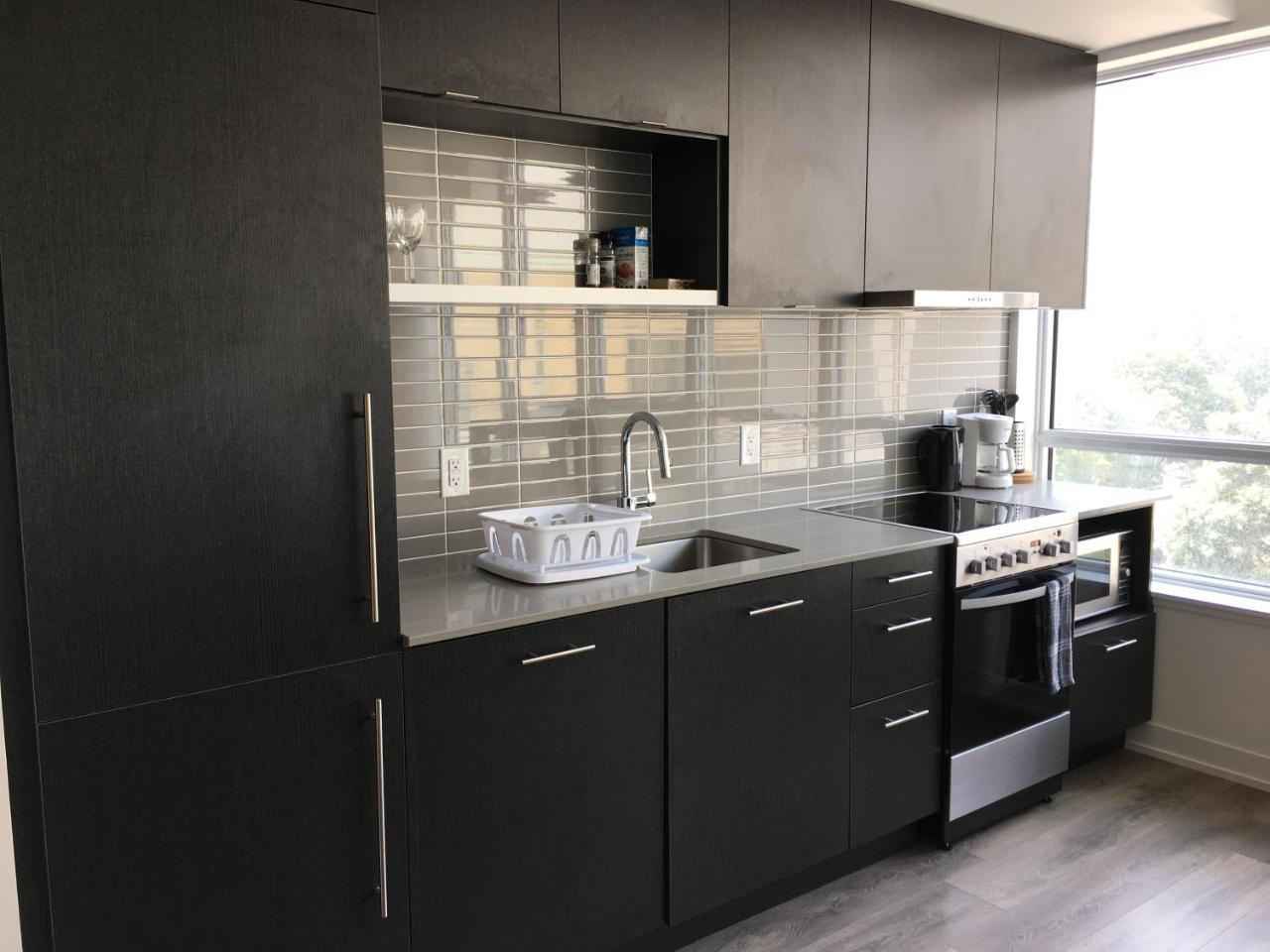 Toronto Metropolitan University-Daphne Cockwell Complex Residence 외부 사진
